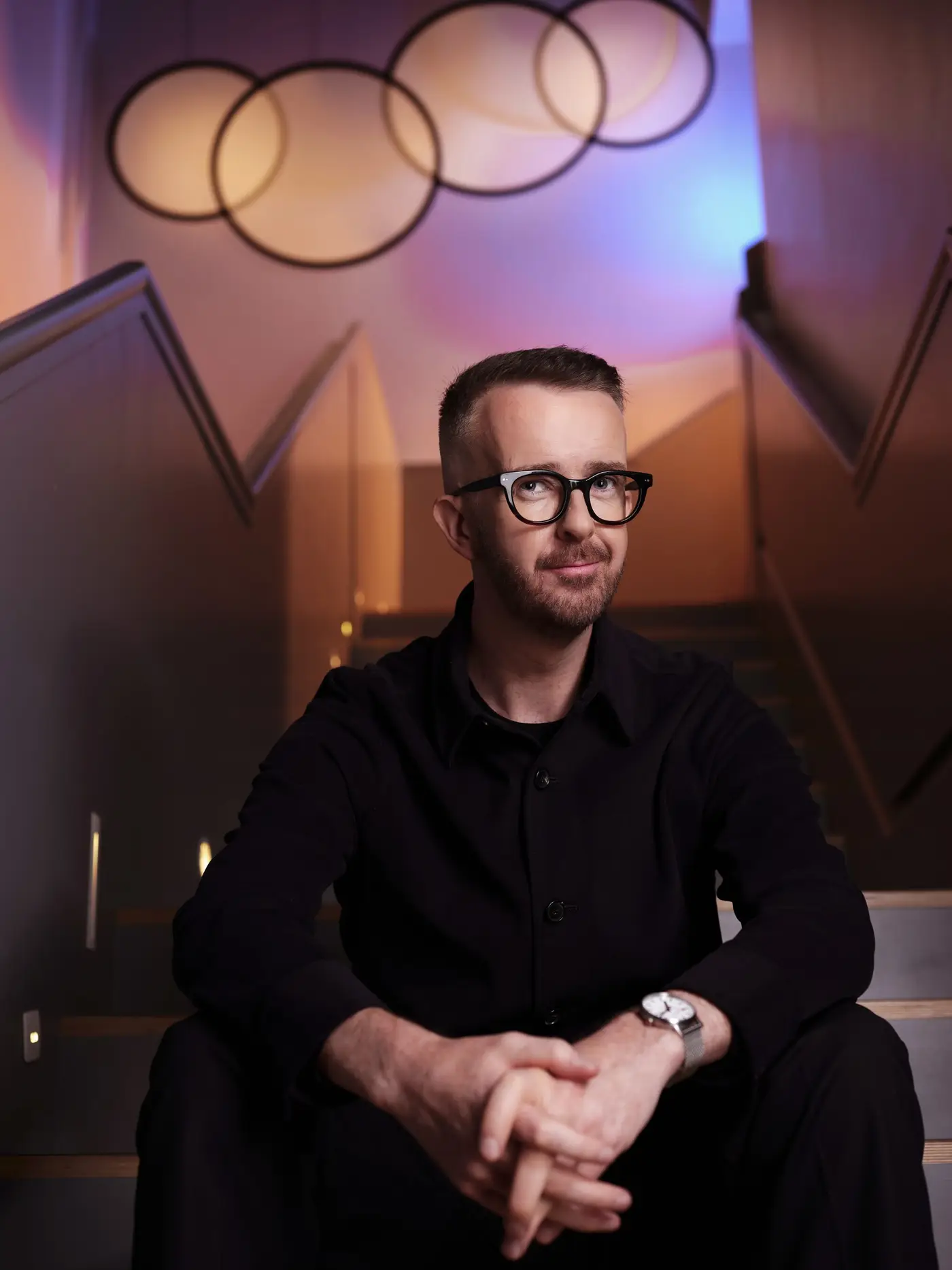 David Meade, Motivational Keynote Speaker and founder of Lightbulb Teams | David Meade Events