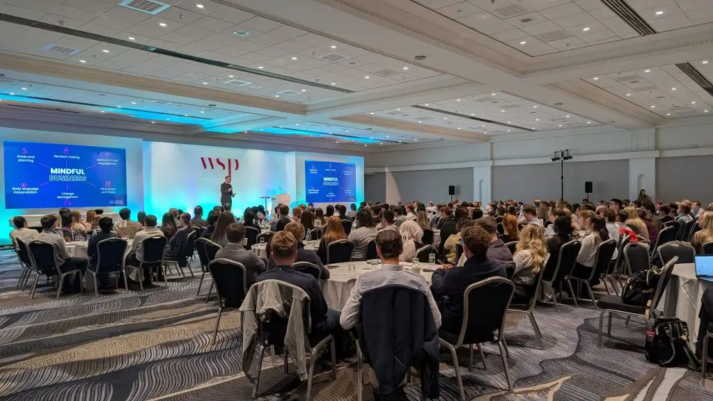 David Meade - Motivational Keynote Speaker - Making an Impact Keynote - WSP Early Careers Graduates Conference - Birmingham, U.K.